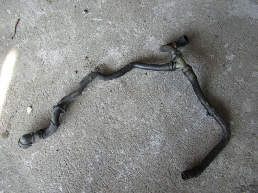 OPEL ADAM S ADAM 1.4 T WĄŻ WODY PŁYNU