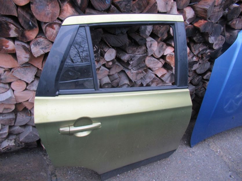 SUZUKI SX4 S-CROSS 13 - 16 DRZWI PRAWY TYŁ ZUS