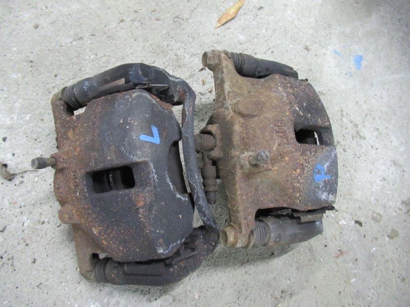 SUZUKI SX4 S-CROSS LIFT VITARA III ZACISK HAMULCOWY PRAWY PRZÓD