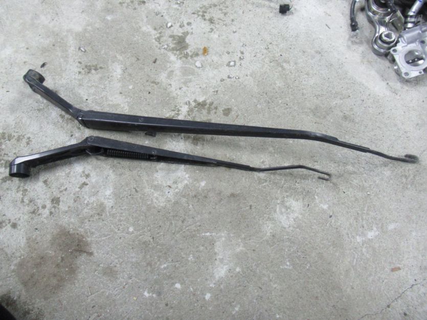 SUZUKI SX4 S-CROSS LIFT RAMIONA WYCIERACZEK