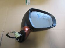 SUZUKI SX4 S-CROSS LIFT LUSTERKO PRAWE 8PIN 84701-61MK2 ZQ3