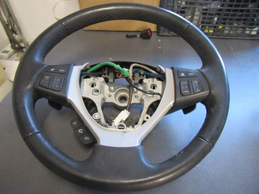 SUZUKI VITARA III LIFT S-CROSS LIFT KIEROWNICA