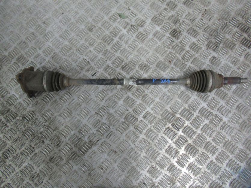 SUZUKI SX4 S-CROSS LIFT 1.4 T 4X4 K14C PÓŁOŚ PRAWY TYŁ