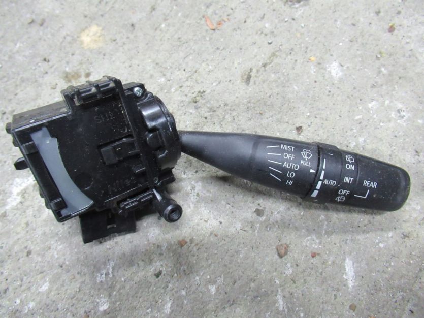 SUZUKI SX4 S-CROSS LIFT PRZEŁĄCZNIK WYCIERACZEK