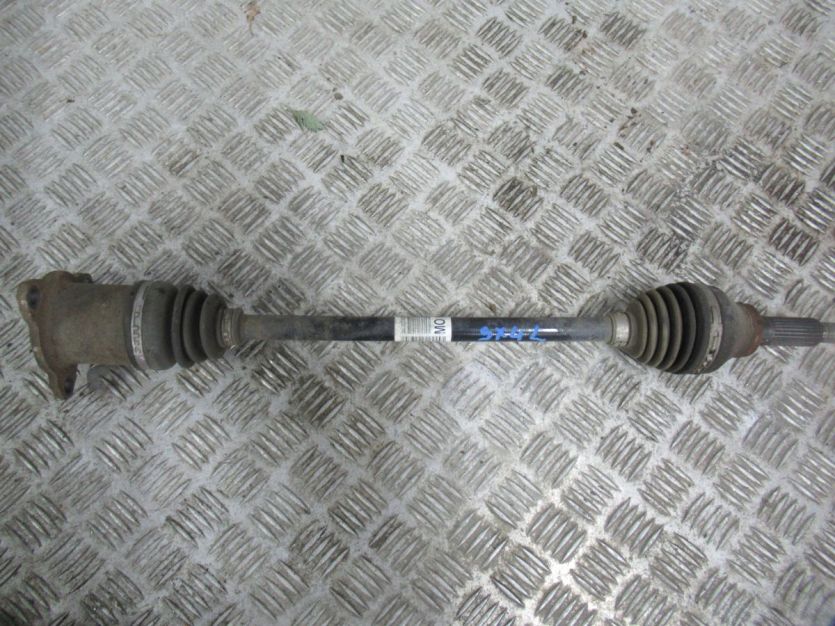 SUZUKI SX4 S-CROSS LIFT 1.4 T K14C PÓŁOŚ LEWY TYŁ