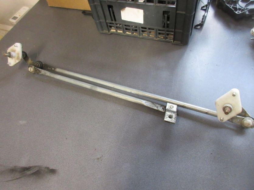 SUZUKI IGNIS II LIFT MECHANIZM WYCIERACZEK PRZÓD