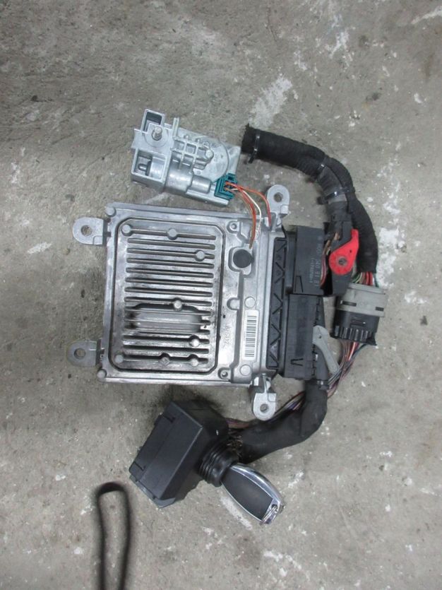 MERCEDES GLK X204 2.2 4-MATIC KOMPUTER STEROWNIK SILNIKA