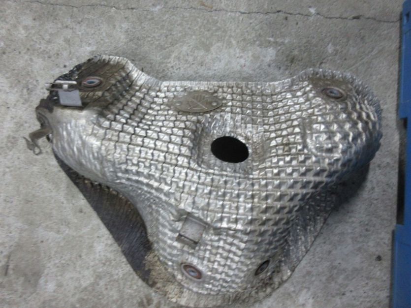 HYUNDAI SONATA IV osłona termiczna 2.4 HYBRID USA 12 R.