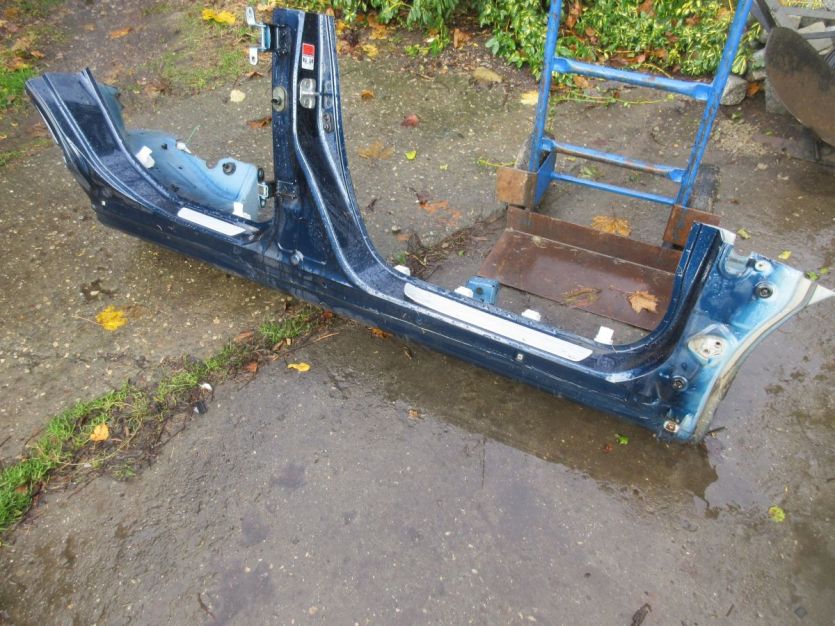 SUZUKI SX4 S-CROSS LIFT PRÓG PRAWY SŁUPEK