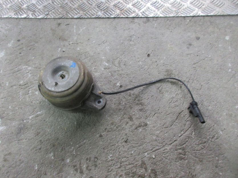 MERCEDES GLK X204 2.2 CDI PODUSZKA SILNIKA PRAWA