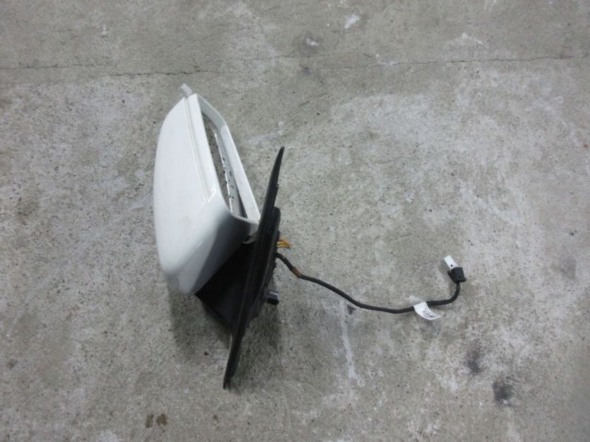 MERCEDES GLK X204 11R. LUSTERKO PRAWE A2048101216 650