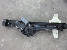 PEUGEOT 5008 II 2018 R. MECHANIZM SZYBY LEWY TYŁ