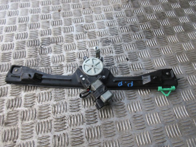 FIAT LINEA MECHANIZM SZYBY PRAWY PRZÓD