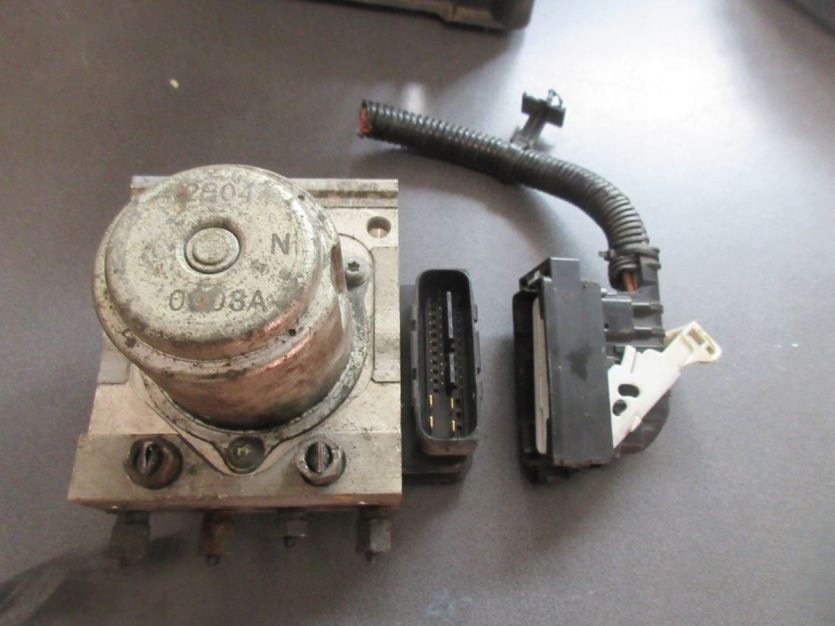 HONDA CIVIC IX SEDAN 12-16 R. POMPA ABS 2B06A-0632