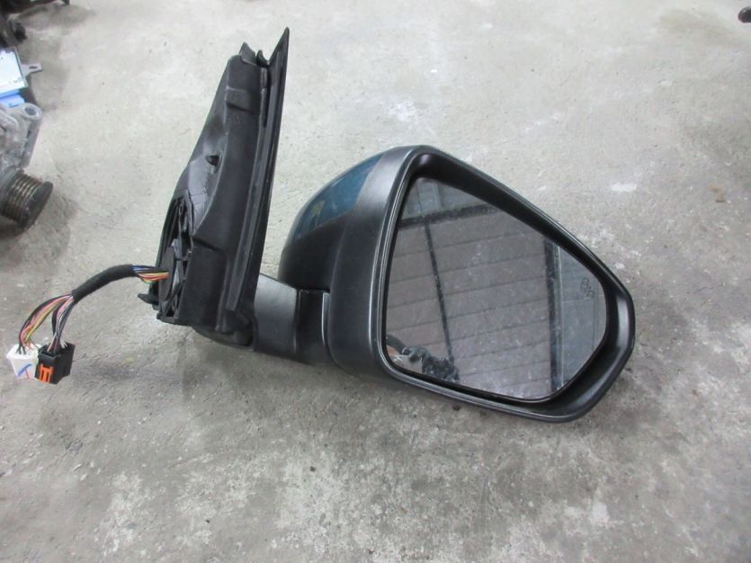 PEUGEOT 5008 II 2018 R. EDZ LUSTERKO PRAWE 19PIN