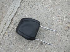 PEUGEOT 5008 II 2018 R. ZAGŁÓWEK LEWY PRZÓD