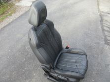 PEUGEOT 5008 II 2018 R. FOTEL PRAWY PRZÓD