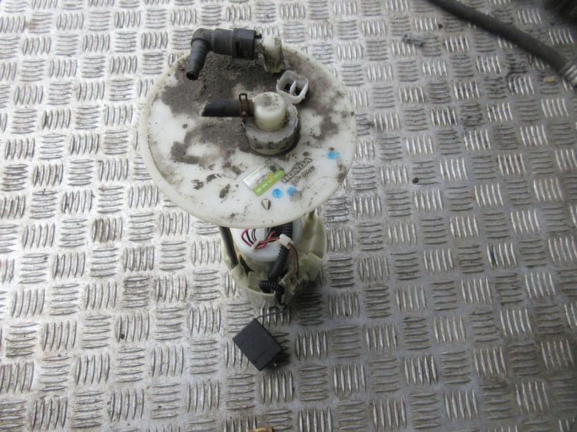 HONDA CIVIC IX SEDAN 12-16 1.8 POMPA PALIWA