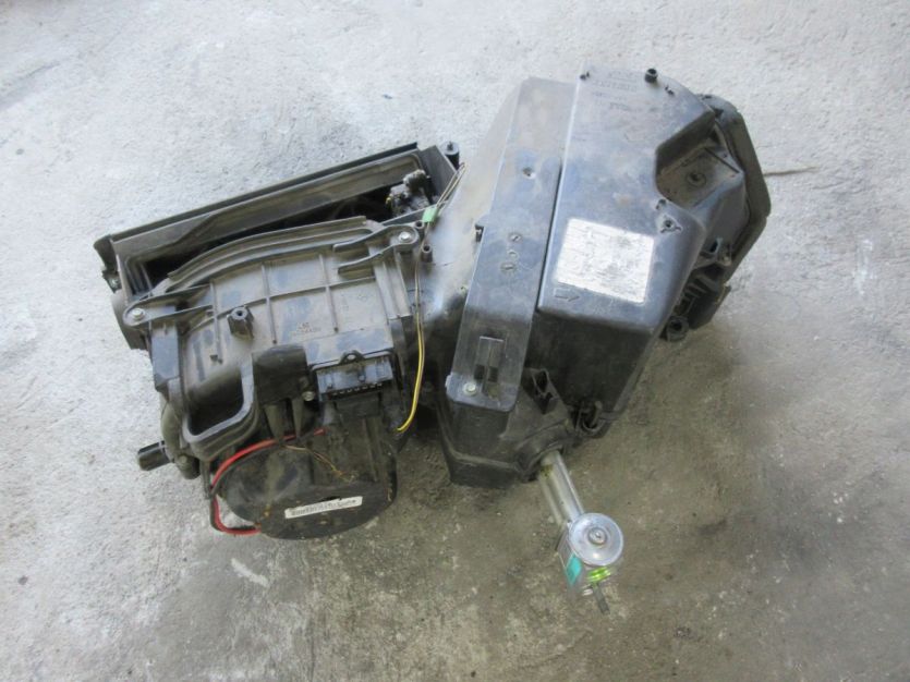 RENAULT THALIA II 2011 R. 1.2 DMUCHAWA