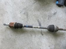 CITROEN C3 II 2011 R. 1.4 8V PÓŁOŚ LEWA 9685233780