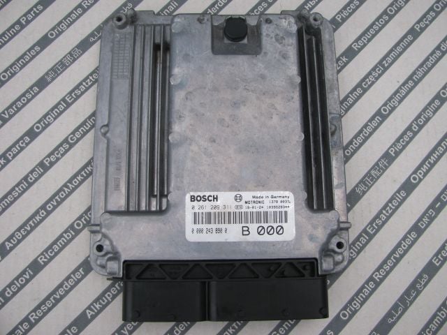KOMPUTER STEROWNIK SILNIKA MASERATI GRAN TURISMO 4.7 0261209311 00002438900