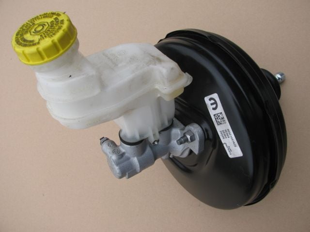 SERWO HAMULCA FIAT 500 LIFT PANDA III 16-... 00521087620