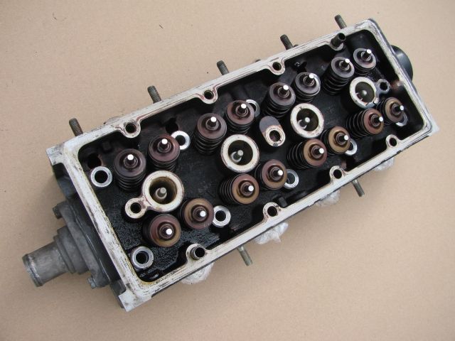 GŁOWICA SILNIKA 1.2-16V 188A5000 FIAT ALFA LANCIA 46526701