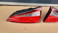 Lampa tylna TYŁ PRAWA w klapę Seat Ateca 2016- ORYGINAŁ NOWA !!! Europa