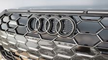 Atrapa chłodnicy GRILL Audi A5 F5 8W6 QUATTRO Lift 19- Kamera Shadow NOWA!!