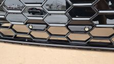 Atrapa chłodnicy GRILL Audi A5 F5 8W6 QUATTRO Lift 19- Kamera Shadow NOWA!!