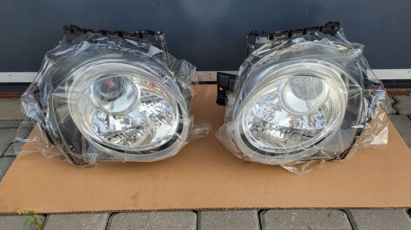 Reflektor Lampa PRAWY Nissan Juke I LIFT F15 2014- XENON NOWA Kompletna OE!