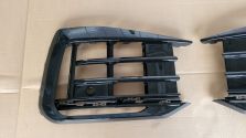 Kratka atrapa zderzaka PRZÓD PRAWA VW Volkswagen Touareg III 18- 760853666J