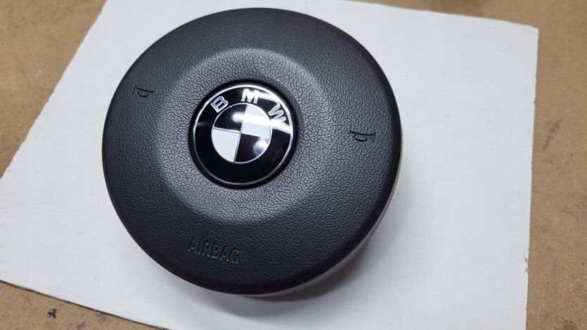 AIR BAG Poduszka AIRBAG BMW F82 F10 F30 M-Pakiet BLACK Czarne Shadow Logo