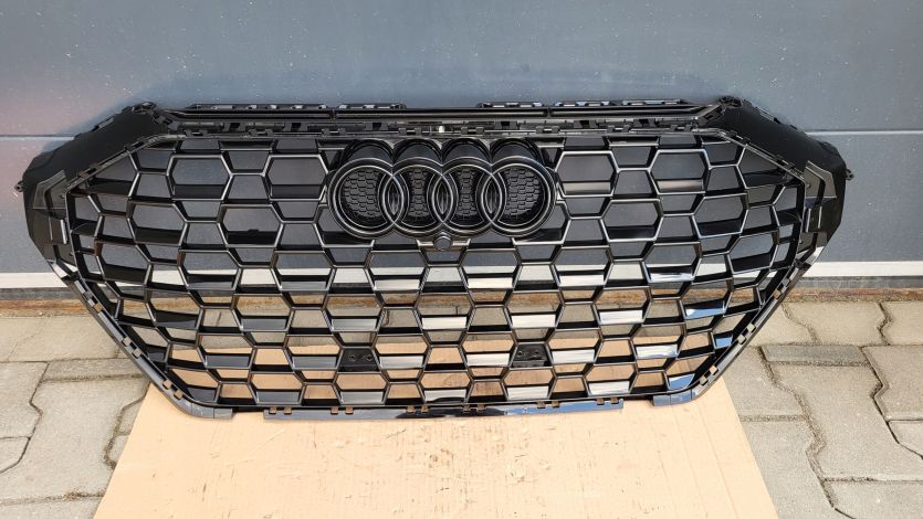 Atrapa chłodnicy GRILL Audi RSQ3 83A 19- Q3 RS 83A853651D ORYGINAŁ NOWY !!!
