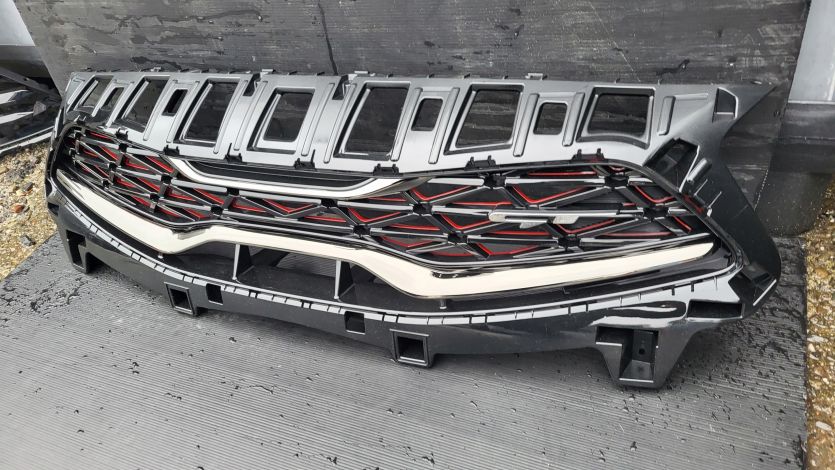 Atrapa chłodnicy GRILL Kia Ceed III 3 LIFT 21- GT-LINE GT 86351-J7LA0 NOWA!