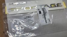 Emblemat Napis Modelu SPORTAGE V 21- Klapy TYŁ Tylnej NOWY OE 86310-R2000