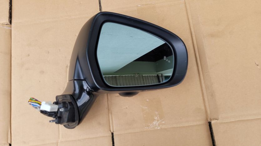 Lusterko PRAWE Suzuki SX4 SX 4 S-Cross 13 PIN 2022- KAMERA Asystent EUROPA