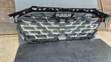 Atrapa chłodnicy GRILL Audi A3 8Y LIFT 24- S-LINE OE 8Y0853651AF BLACKCHROM