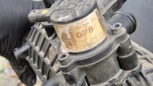 Intercooler Chłodnica powietrza Kia Sportage V NQ5 Tucson IV OE 28270-2M800
