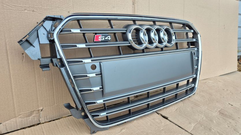 Atrapa chłodnicy GRILL Audi S4 A4 B8 LIFT 11-15 *PDC* OE 8K0853651J K NOWY!
