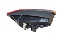Lampa tylna TYŁ LEWY w klapę Seat Ateca 2016- OE 575.945.307.E NOWA EU ORYG